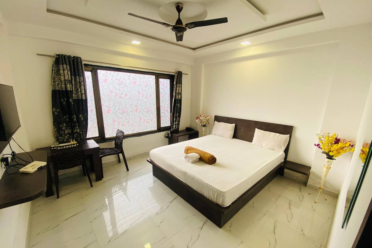 أسرّة قابلة للطي وواي فاي مجانًا وملاءات أسرّة