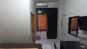 Kamar Standar | Pemandangan dari kamar