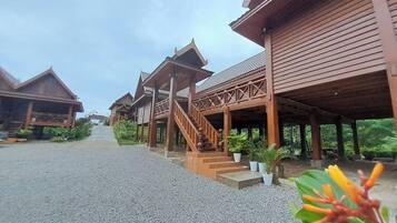 Superior Room | Desk, free WiFi, bed sheets