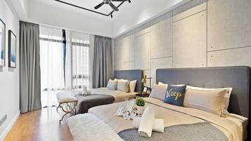 Double Premium Suite | Desk, free WiFi, bed sheets