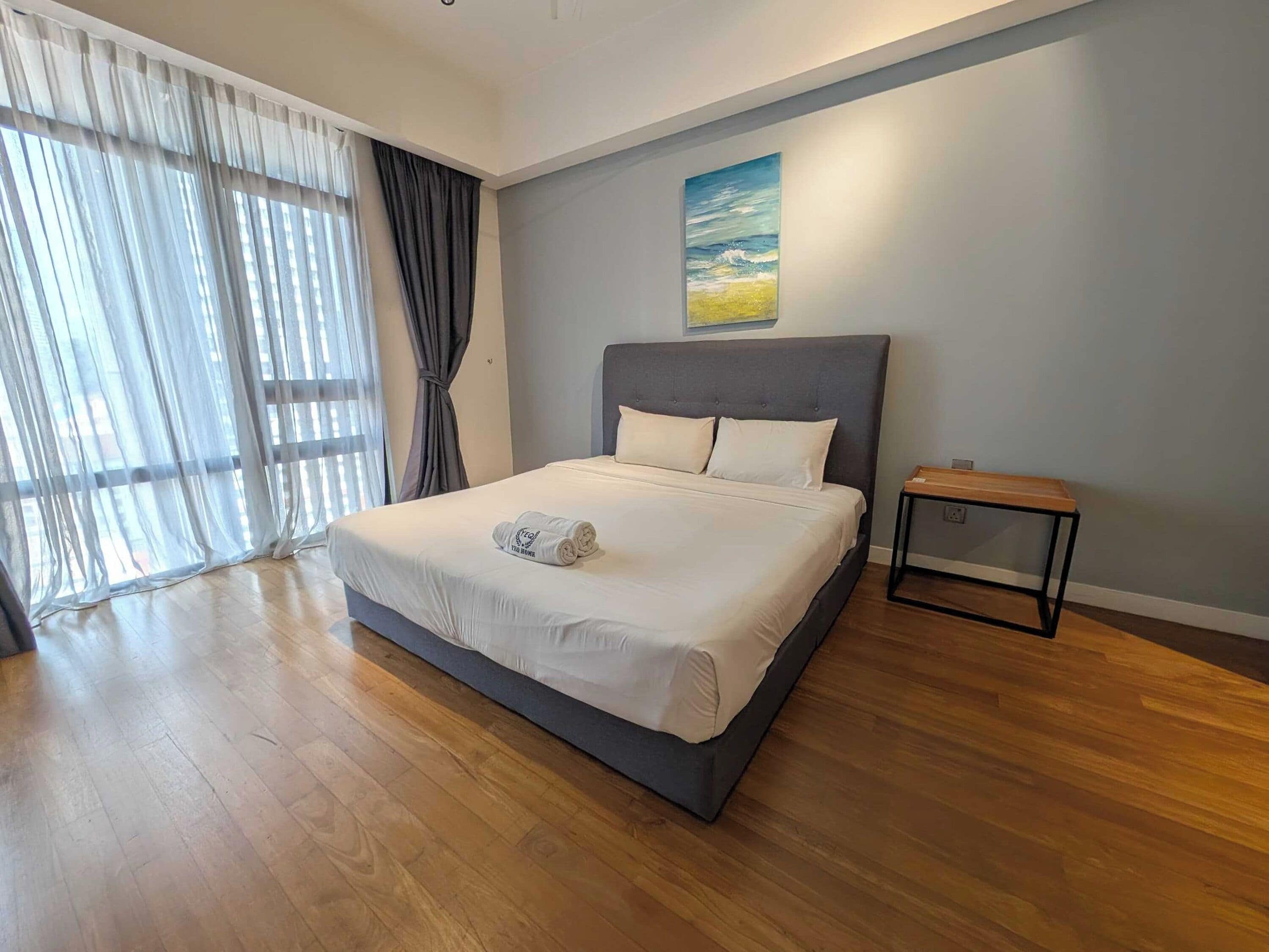 Premium Suite | Desk, free WiFi, bed sheets