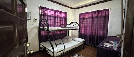 Standard Room | Desk, iron/ironing board, free WiFi, bed sheets