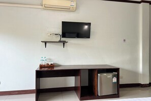 Chambre Double Deluxe | Bureau, Wi-Fi gratuit, draps fournis