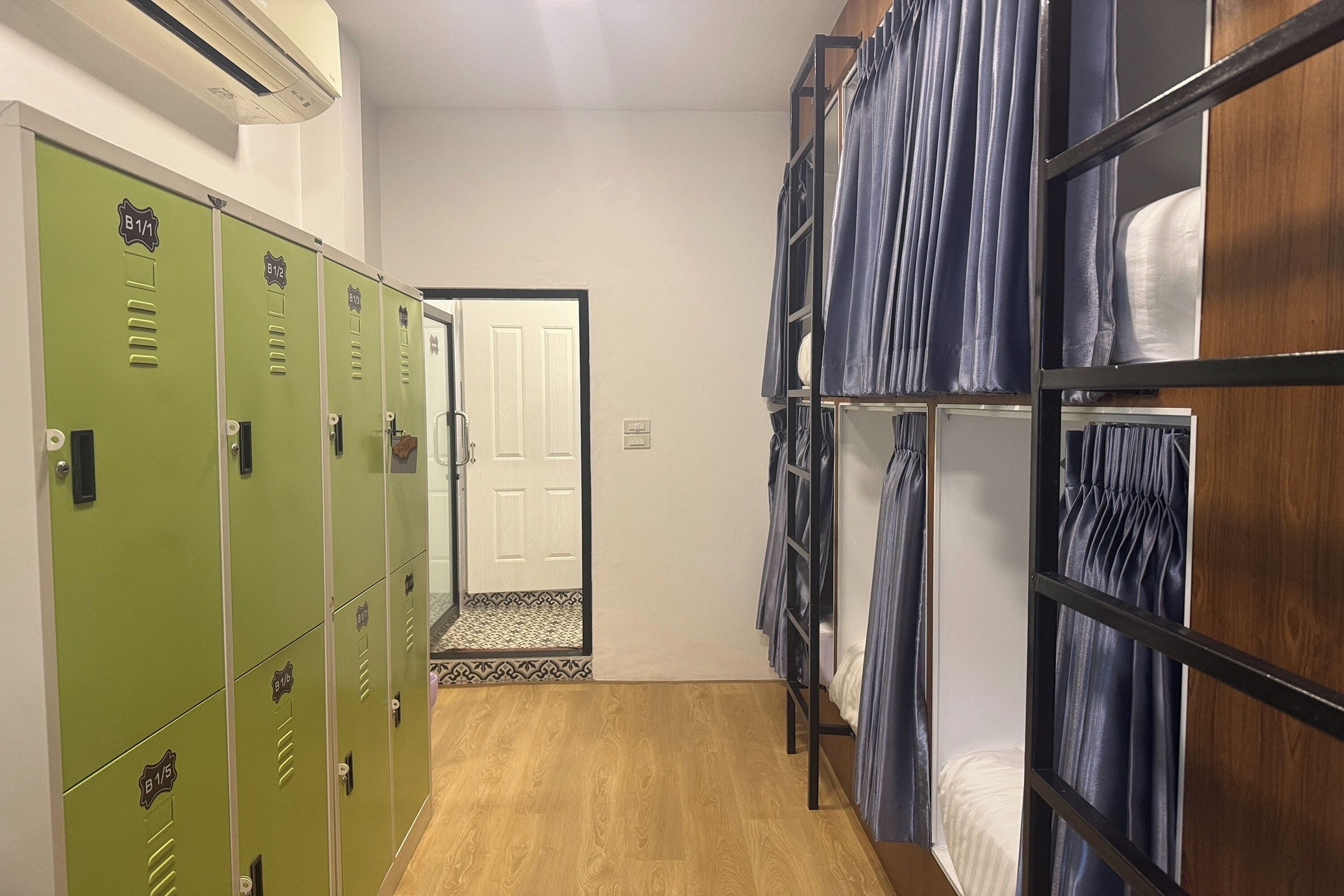 Insonorización, wifi gratis y ropa de cama 