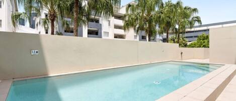 Lejlighed | Pool | Udendørs pool