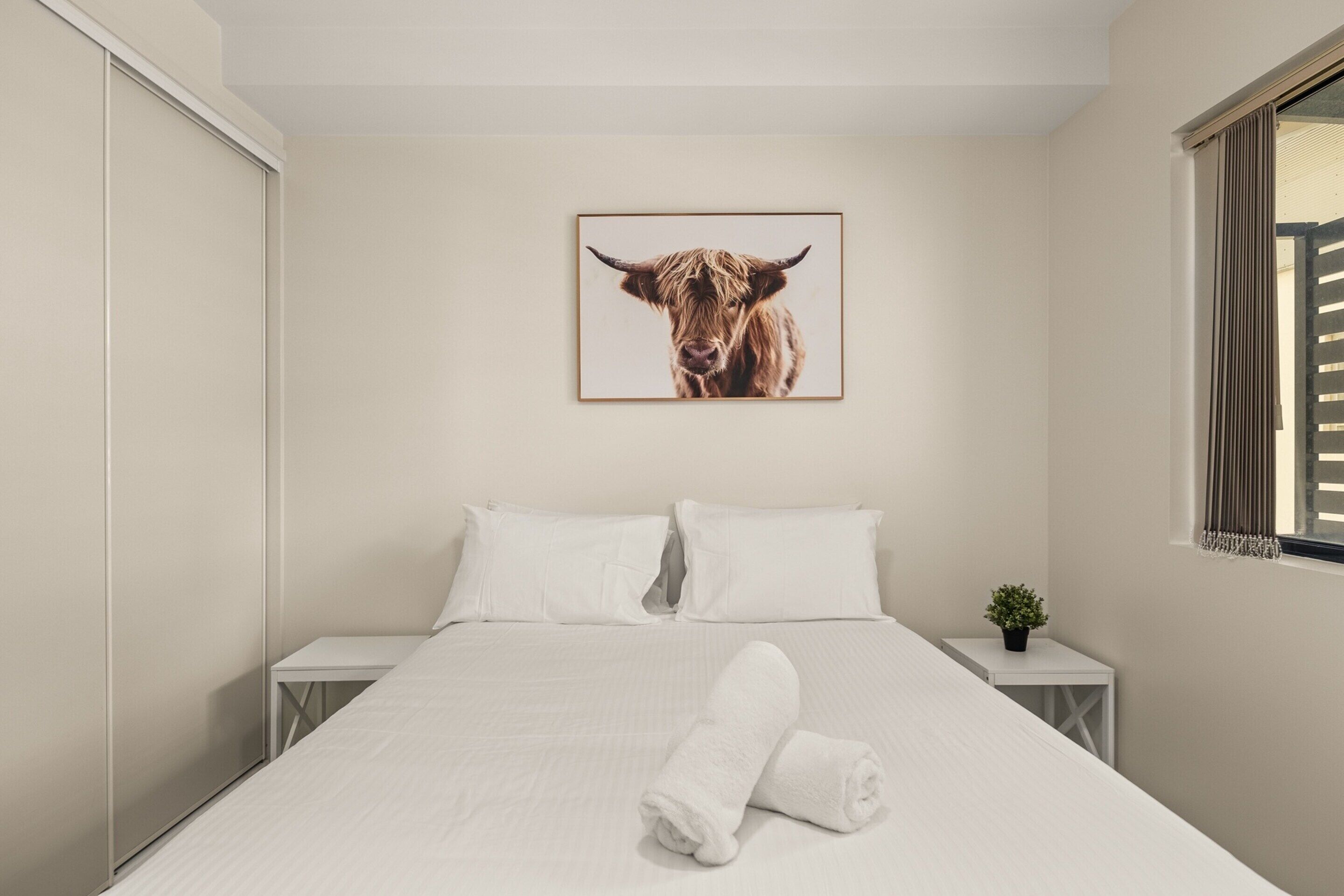Apartment | 2 bedrooms, laptop workspace, iron/ironing board, bed sheets