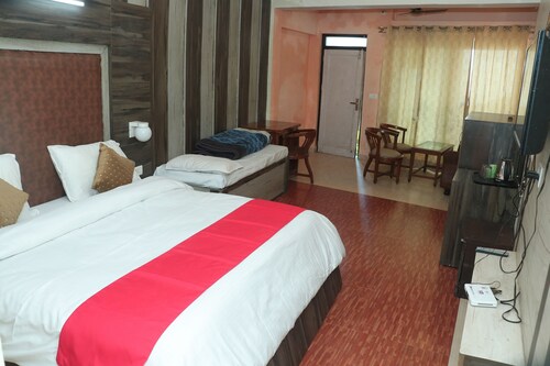 Krishna Hotel And Restaurant