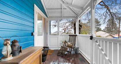 Bright 3-bed House With Garden,