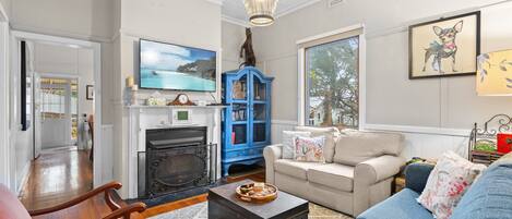 Apartment | Living room