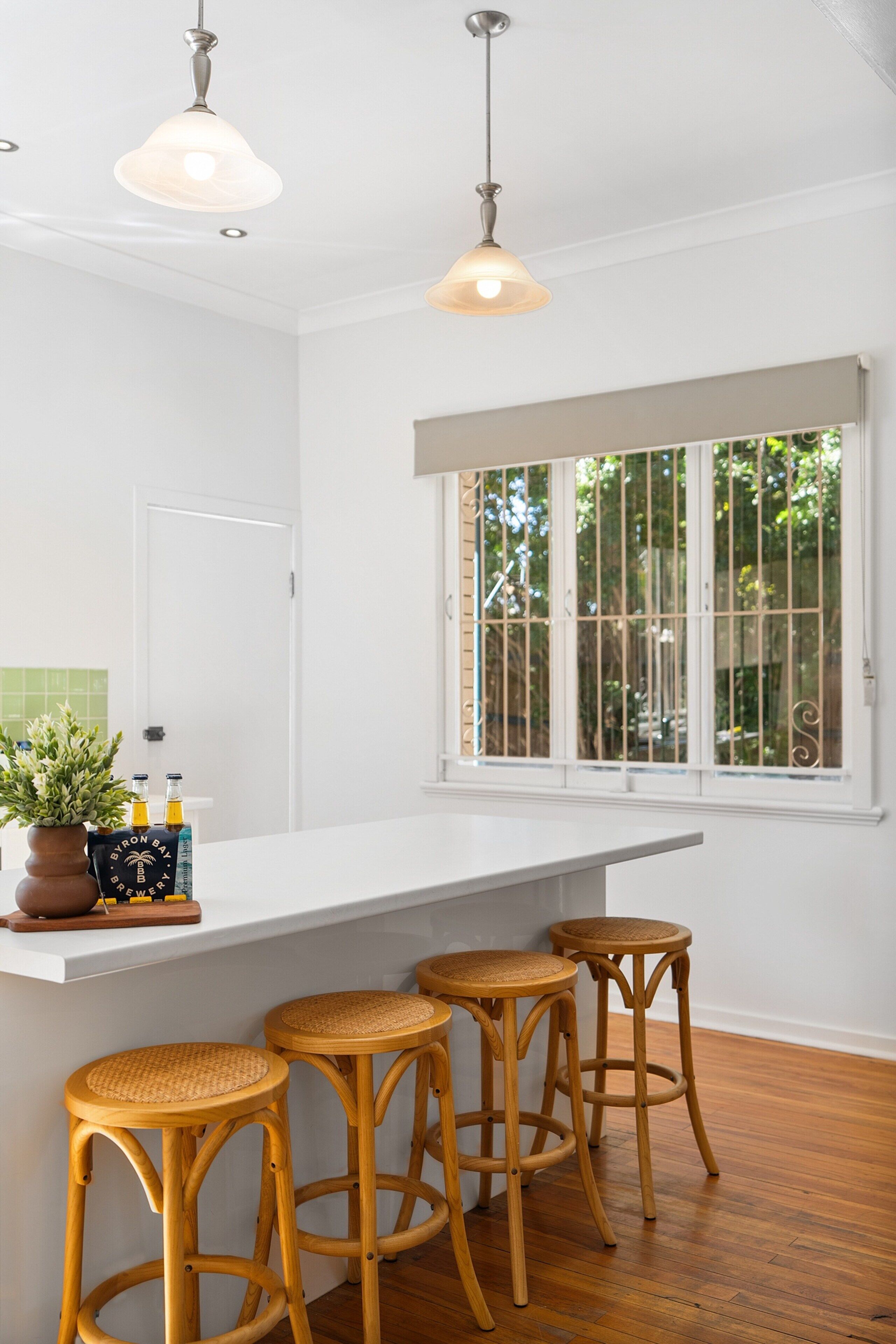 Apartment | Dining