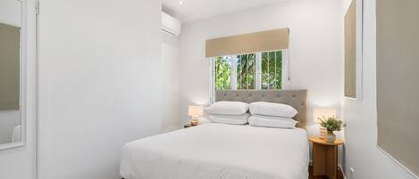 Apartment | 3 bedrooms, iron/ironing board, bed sheets