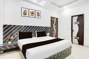 Deluxe Double or Twin Room | Free WiFi - Osho Inn (New Delhi)