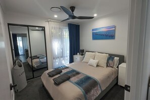 4 chambres, bureau, fer et planche à repasser, Wi-Fi gratuit