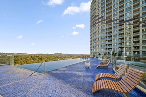 Apartment | Pool | Outdoor pool