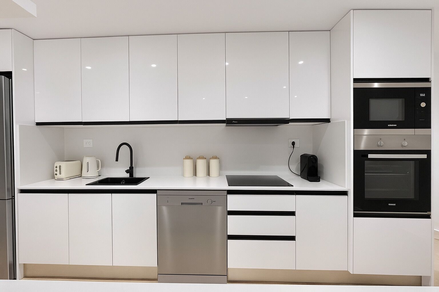 Apartment | Private kitchen | Fridge, microwave, oven, stovetop