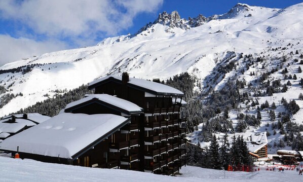Exterior - 2 Rooms Ideally Located Ski-in/skis-out (Les Allues)