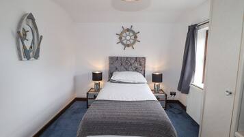 5 bedrooms, individually decorated, individually furnished, free WiFi