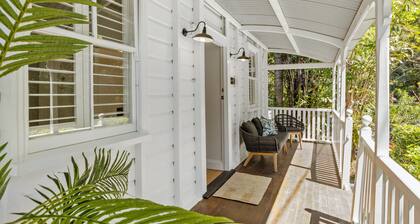 Tranquil 2-bed Family Home With Deck Among Trees