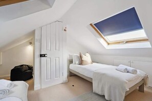 3 bedrooms, iron/ironing board, travel cot, WiFi