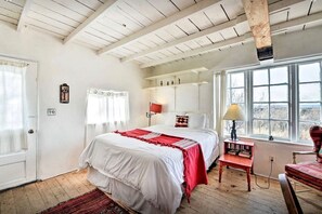 1 habitación, escritorio, wifi y ropa de cama 