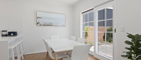 Apartment | Living room