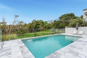 Apartment | Pool | Outdoor pool