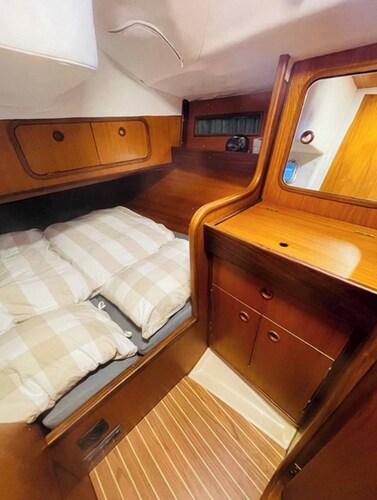 Sailboat 39ft Sleep 6 in Heart of City Centre in Fredrikstad