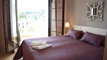 Căn hộ, 3 phòng ngủ, ban công, quang cảnh vườn | 3 phòng ngủ