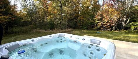 Bain à remous extérieur