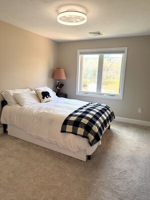 Bügeleisen/Bügelbrett, WLAN, Bettwäsche