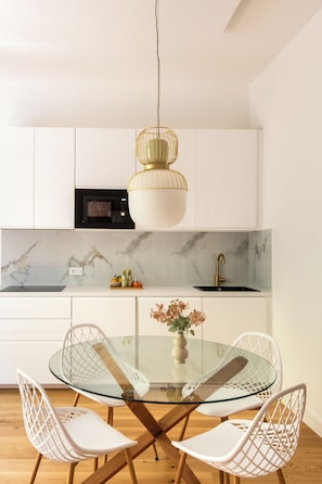 Apartment, 1 Bedroom | Private kitchen