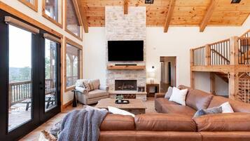 TV connectée, cheminée, espaces bureaux