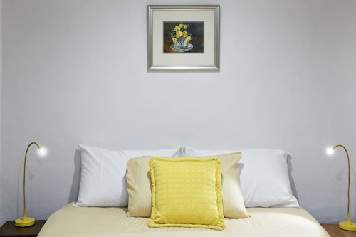 Family Terrace Home Close to Oxford Street