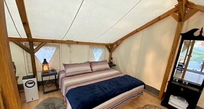 Glamping! Luxury Tent - Mountaineer, Douglas County, Oregon