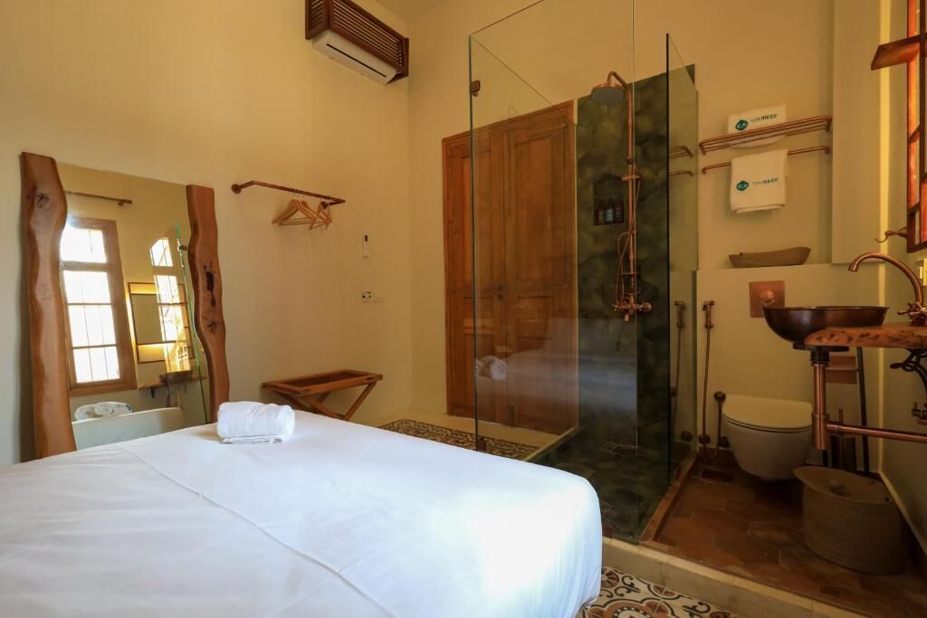 Haartrockner, Handtücher, Seife