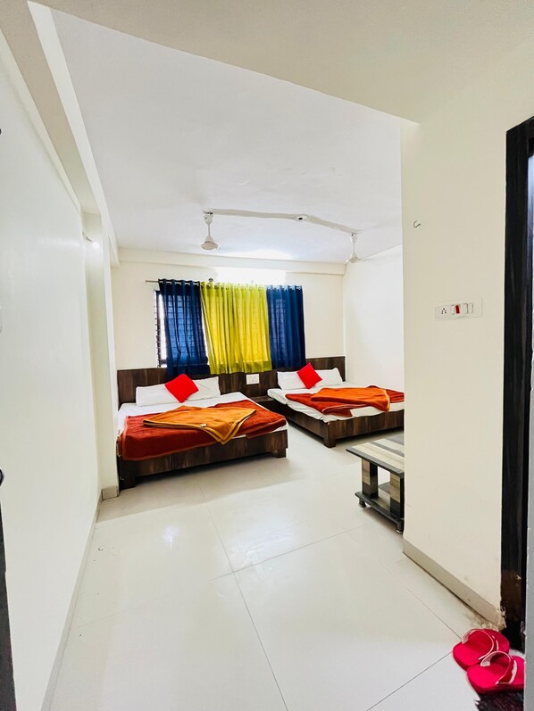 Deluxe Double Room, City View | Free WiFi