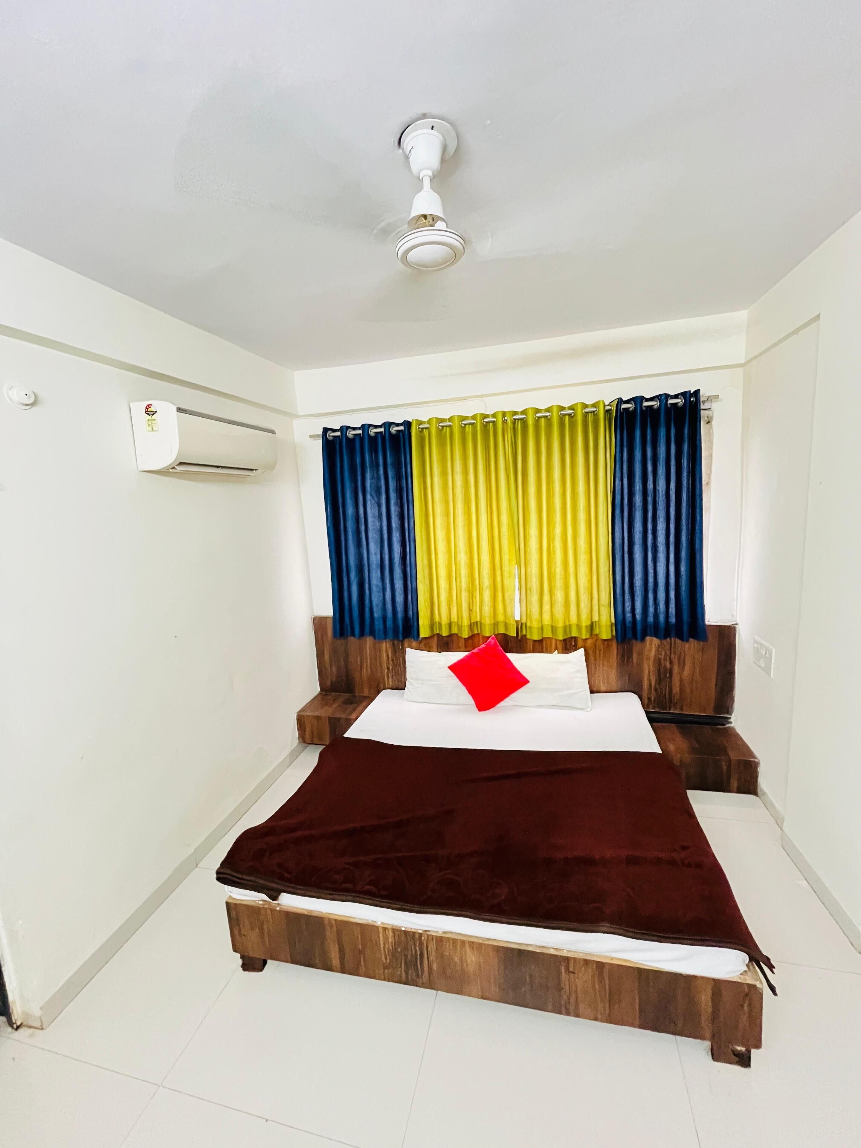 Phòng đôi Deluxe, quang cảnh thành phố | Truy cập Internet không dây miễn phí 