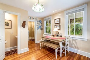 تناول الطعام