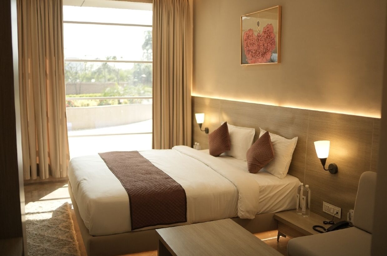 In-room safe, desk, blackout curtains, soundproofing