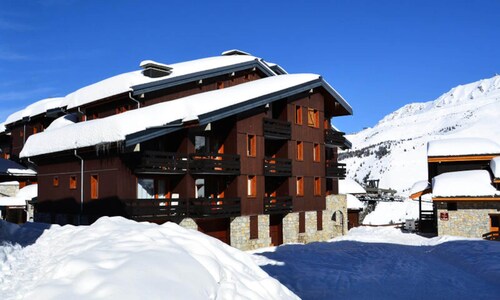 Super Divisible Studio Perfectly Located Ski-in/ski-out Close TO Shops