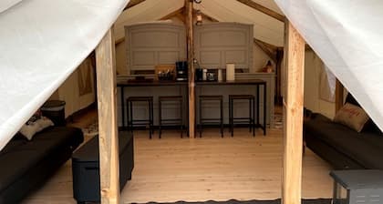 Glamping! Luxury Family Size Tent, Douglas County, Oregon