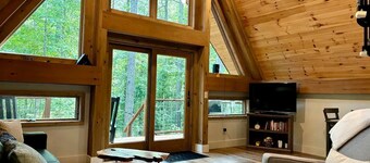 Stylish Dog-Friendly A-Frame Retreat with Deck & Fire Pit in Dahlonega, Georgia