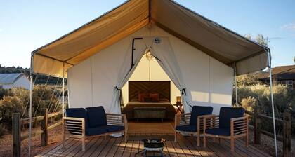 Luxury Camping Alongside the Grand Staircase-Escalante National Monument in Utah