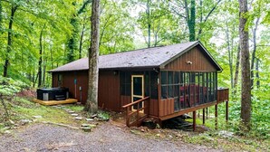 Unclassified image, 3 of 32, button - Private River Cabin with Hot Tub, Fire Pit, Screened Porch Loaded with Kayaks and Fun Games - Perfect for Your Great Cacapon, WV Adventure (Gran Cacapon)