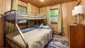 Unclassified image, 4 of 32, button - Private River Cabin with Hot Tub, Fire Pit, Screened Porch Loaded with Kayaks and Fun Games - Perfect for Your Great Cacapon, WV Adventure (Gran Cacapon)