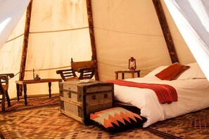 1 Schlafzimmer, Schreibtisch, Reisekinderbett, WLAN