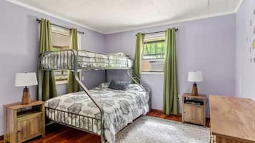 Bügeleisen/Bügelbrett, WLAN, Bettwäsche