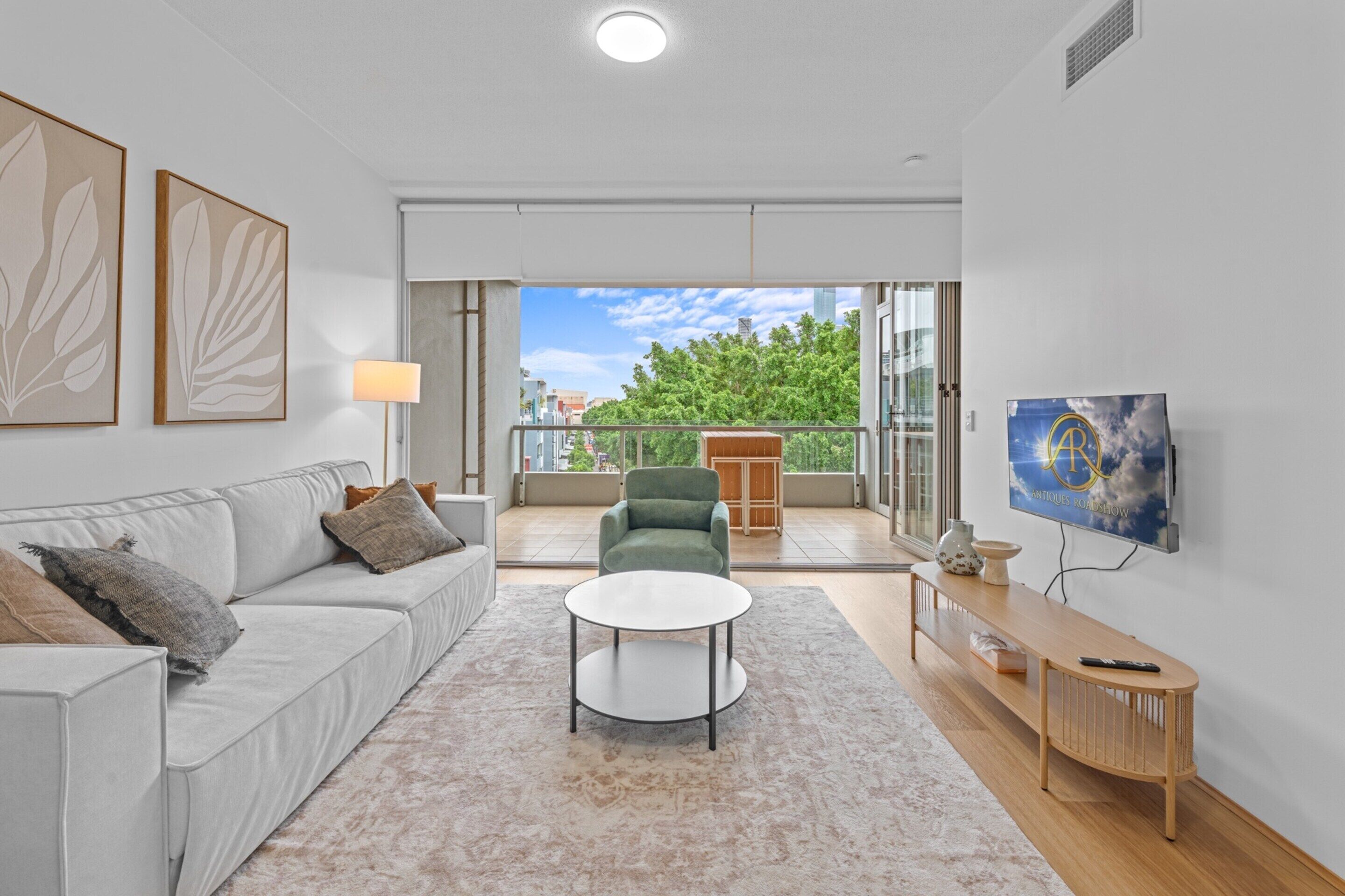 Apartment | Living area