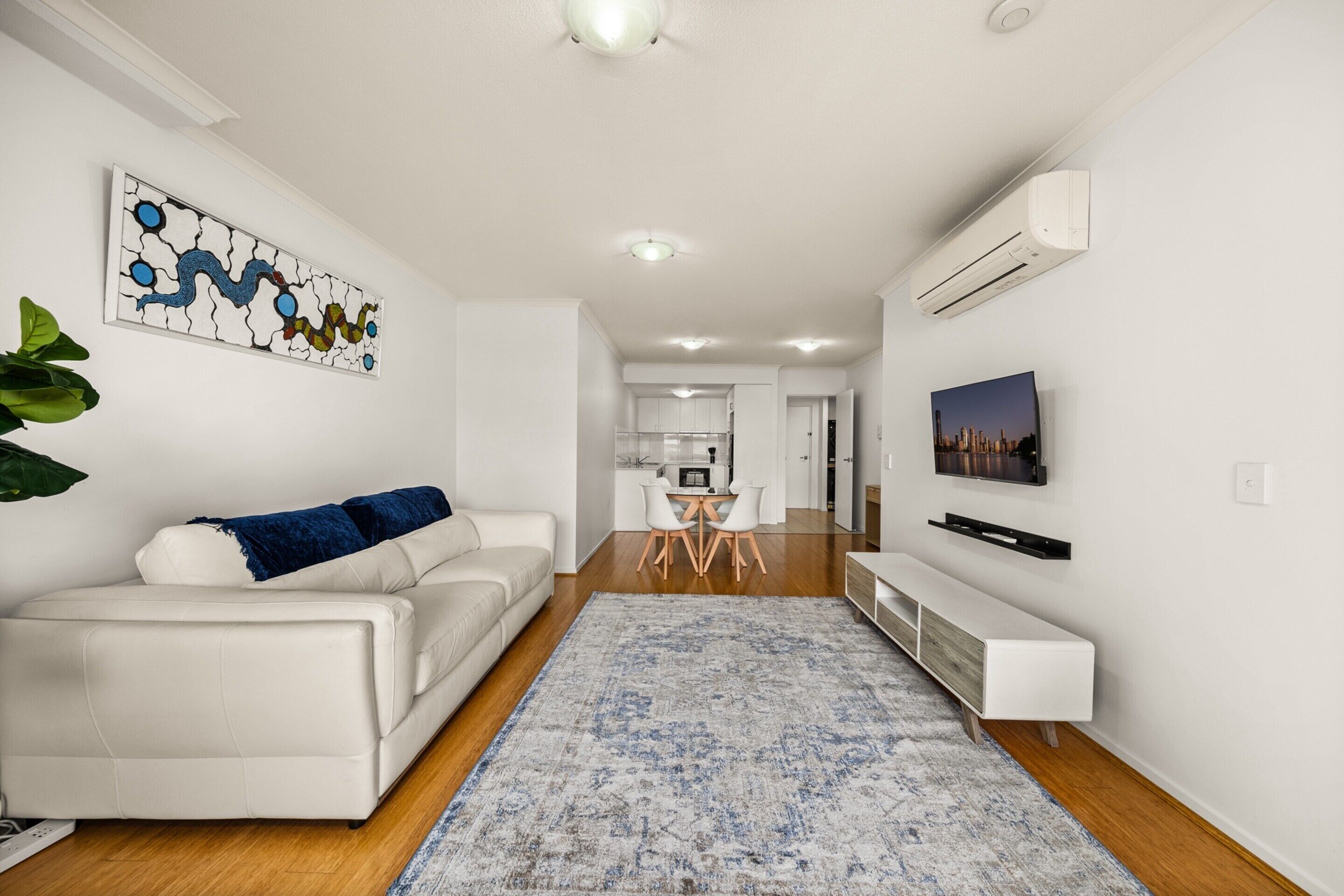 Apartment | Living room