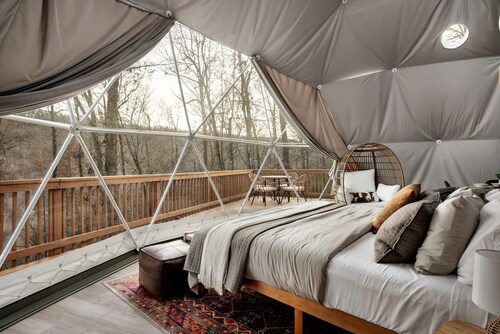 Outstanding Dome with Fire Pit and Hot-tub in Wardensville, West Virginia